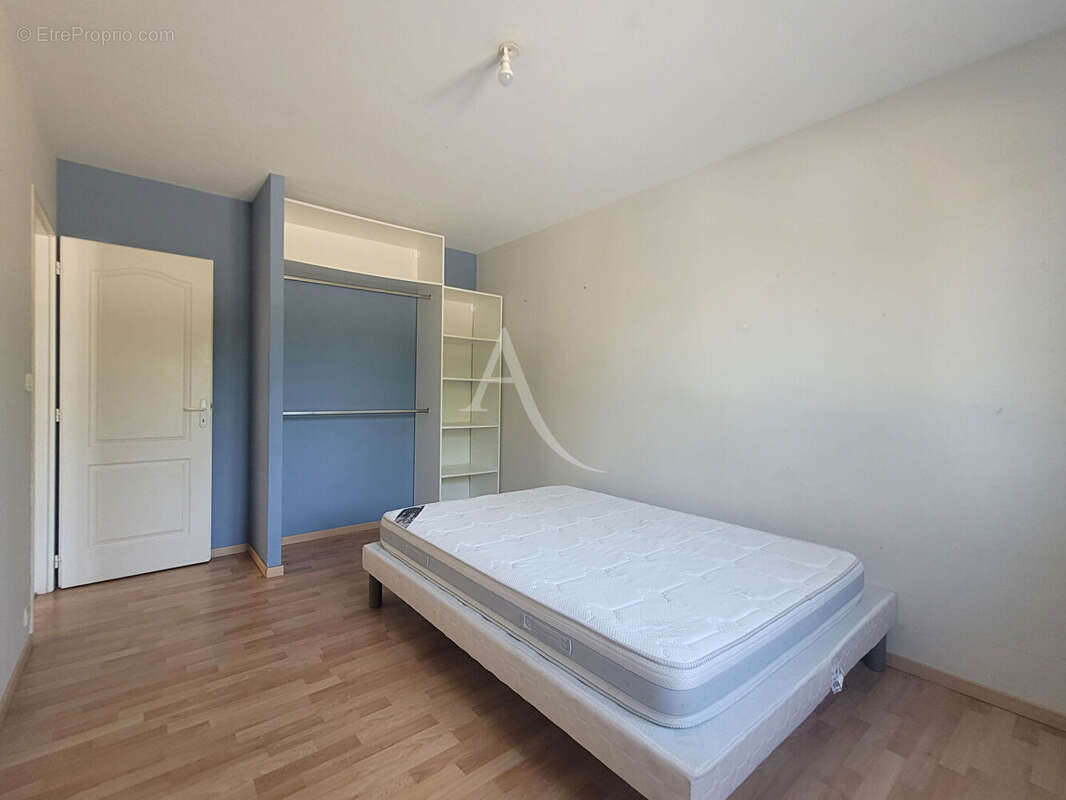 À vendre - Maison sur la commune de Charron, à proximité de La Rochelle, du Marais Poitevin et du Sud Vendée - photo 7