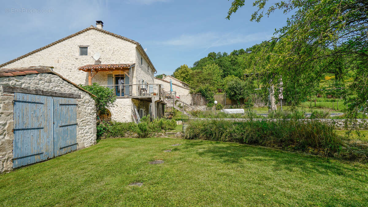 Maison à BAGAT-EN-QUERCY