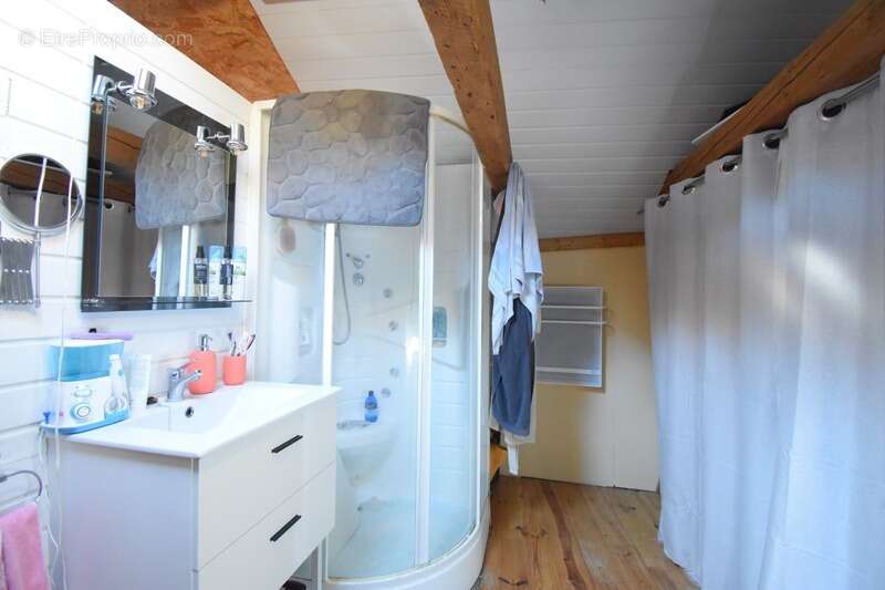 Maison à SAINT-AGREVE