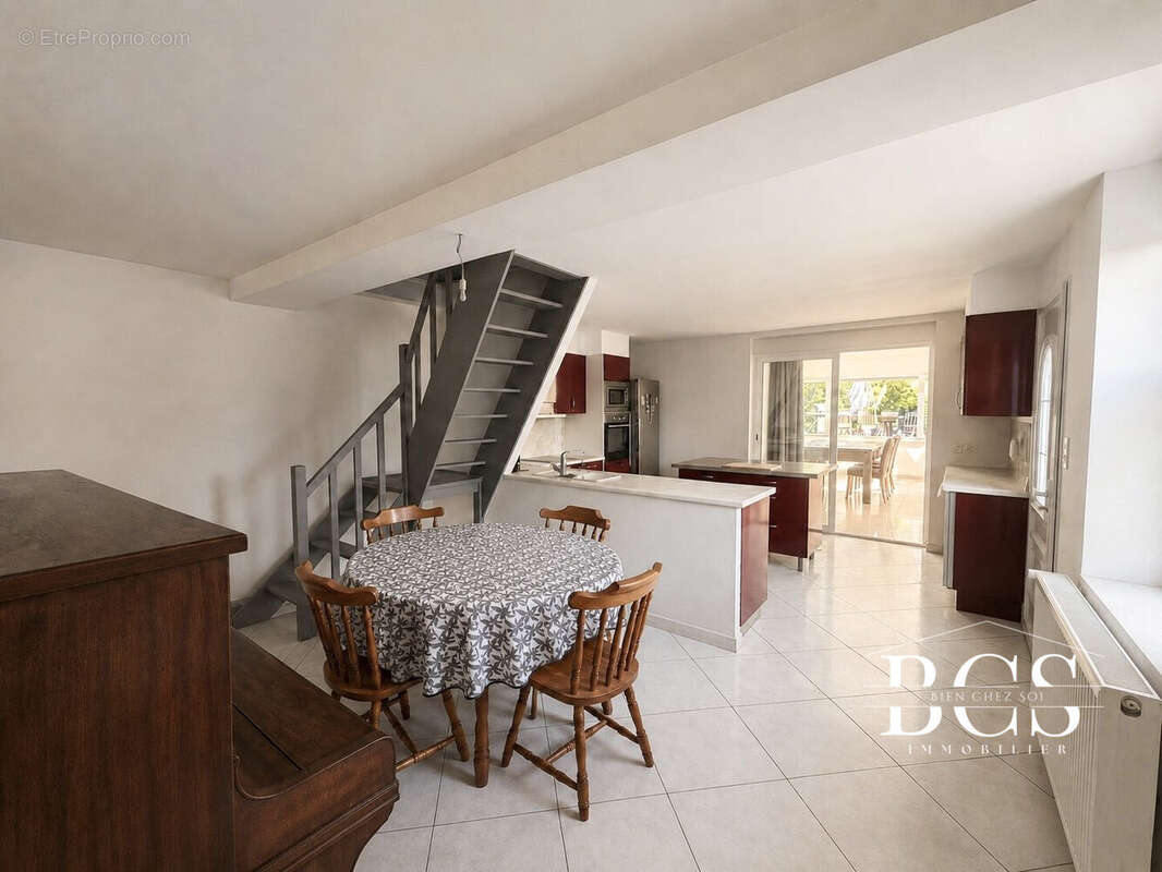 Maison 139 m² à Chateau-L'abbaye  - photo 5