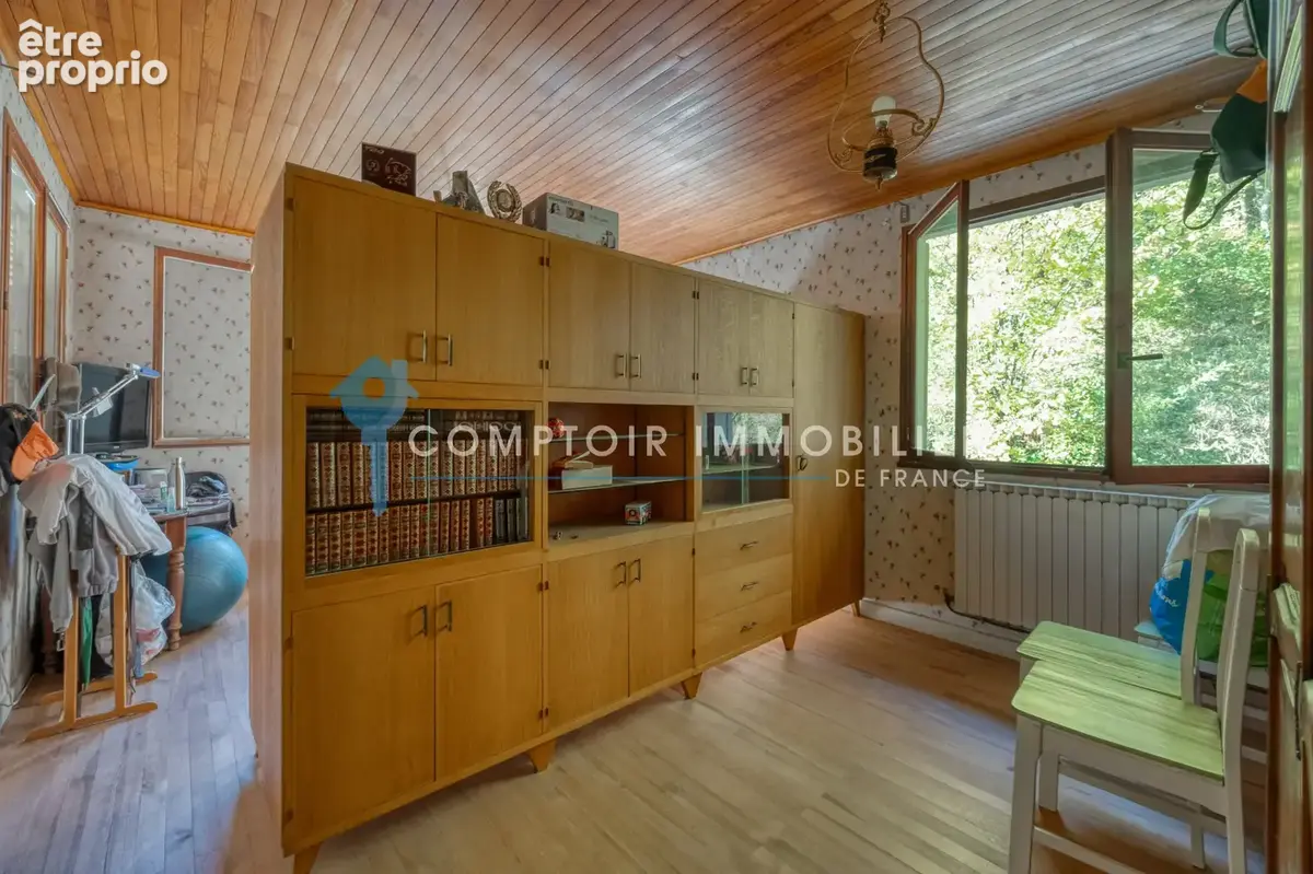 Dpt (38) - Isère -  Propriété de 140m2 sur un terrain de 7708 m2 - photo 16