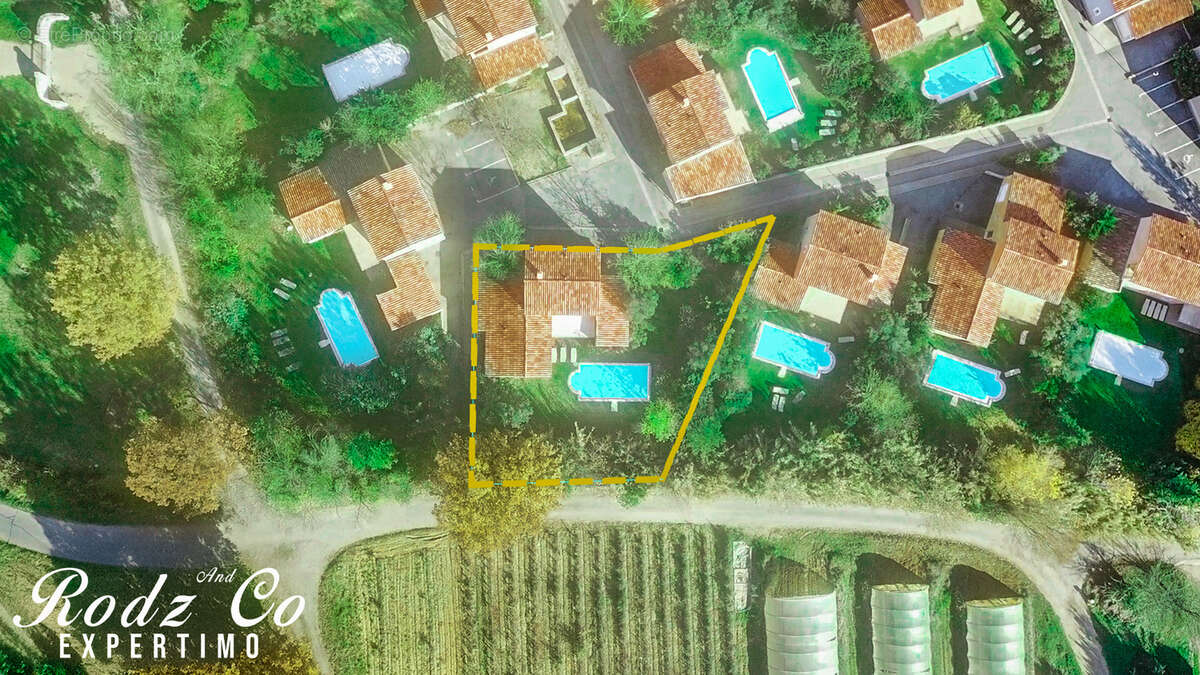 Maison à SAINT-SATURNIN-LES-APT