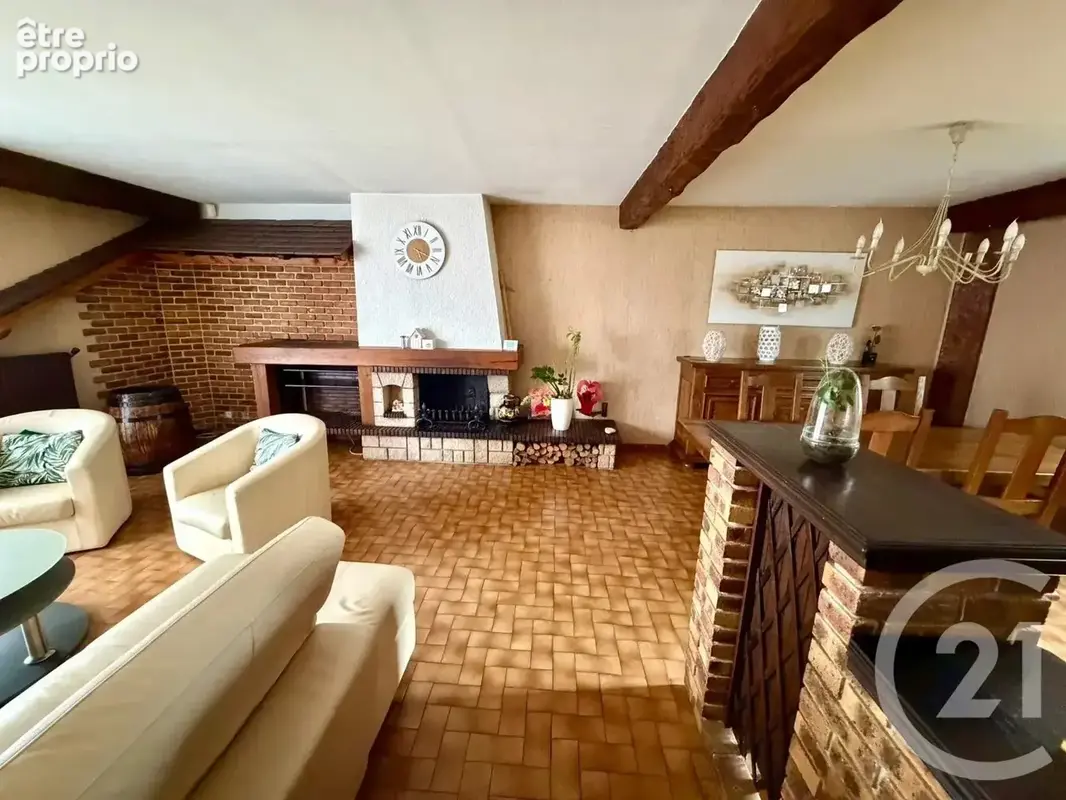 Maison 95 m² à Saint-Mard  - photo 3