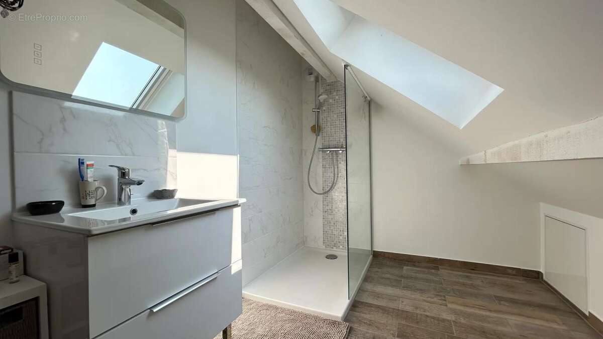 Maison à LA CHAPELLE-GAUTHIER