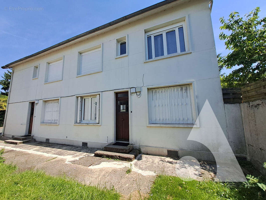 Appartement Saint Remy Les Chevreuse 2 pièce(s) 27 m2 - photo 11