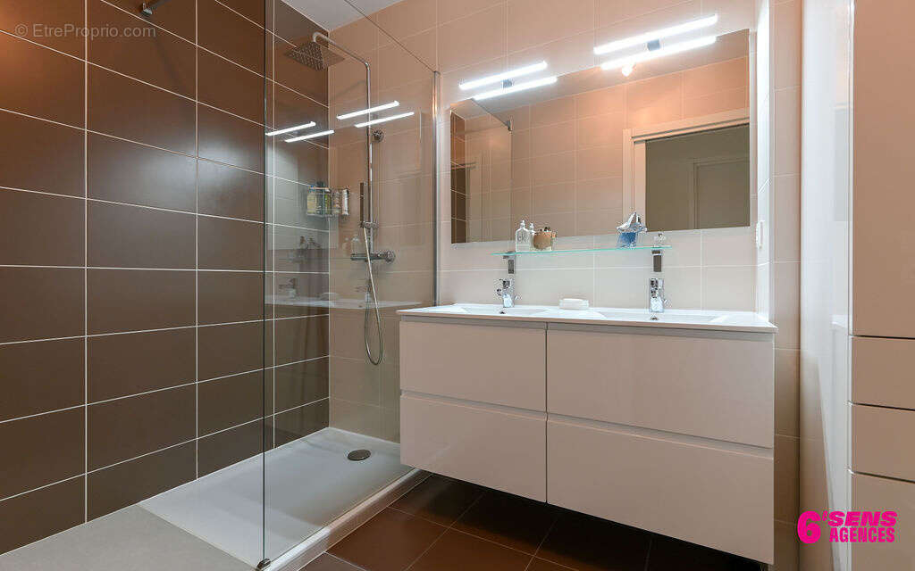 Appartement à FRANCHEVILLE