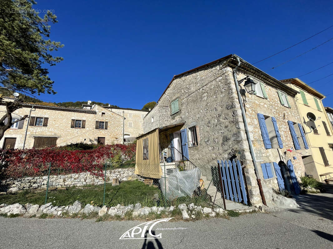 Appartement à VALDEROURE