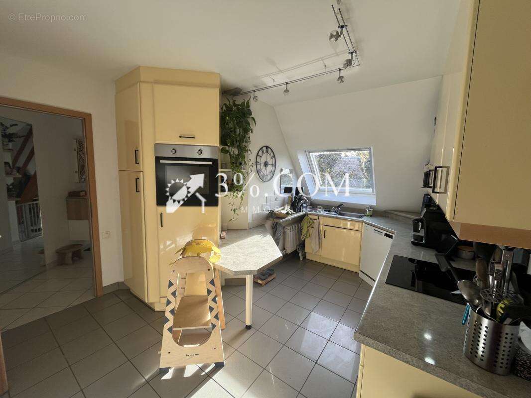 3%.COM - EXCLUSIVITÉ à ILLKIRCH, F4 de 137m2 sol/90m2 hab - photo 5