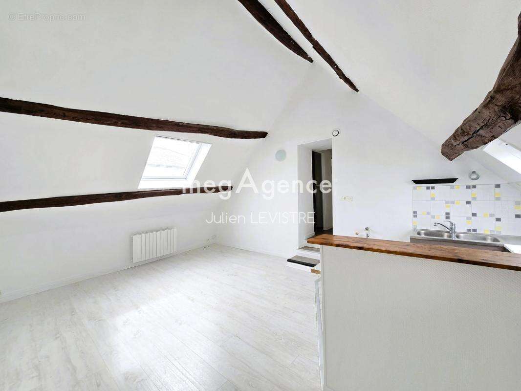 Appartement à AUNEAU