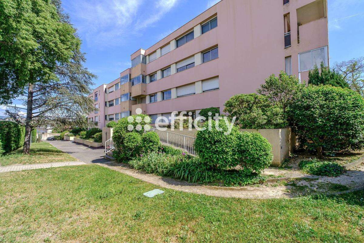 Appartement à MARSEILLE-12E