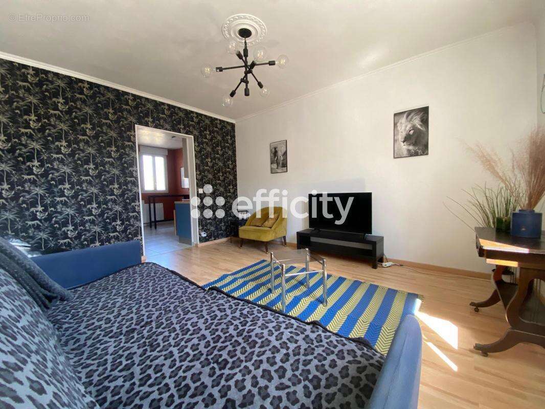 Appartement à CHOISY-LE-ROI