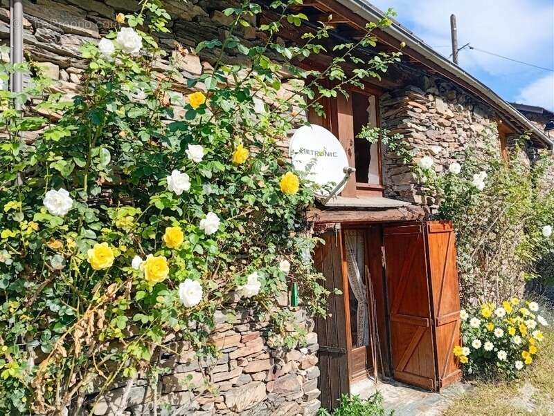 Maison à AUZAT