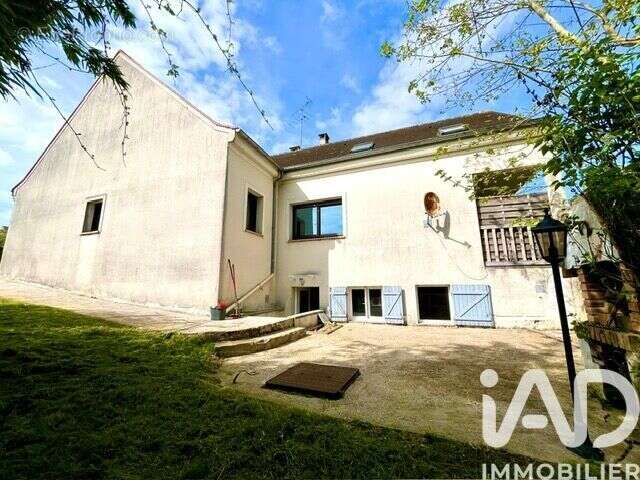 Photo 3 - Maison à LE CHATELET-EN-BRIE