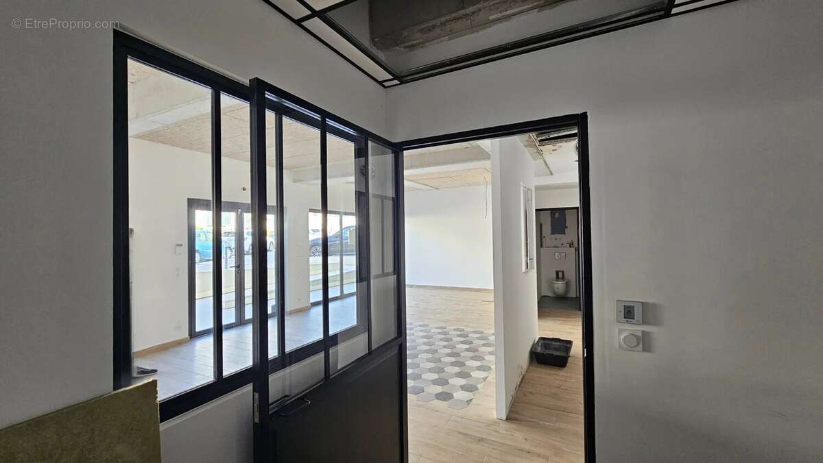 Commerce à LE BEAUSSET