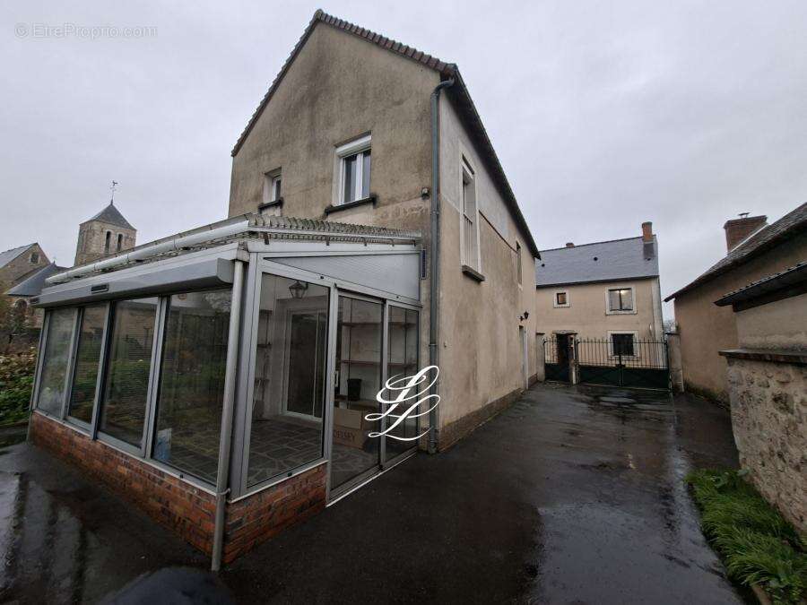 Maison à MAREIL-SUR-LOIR