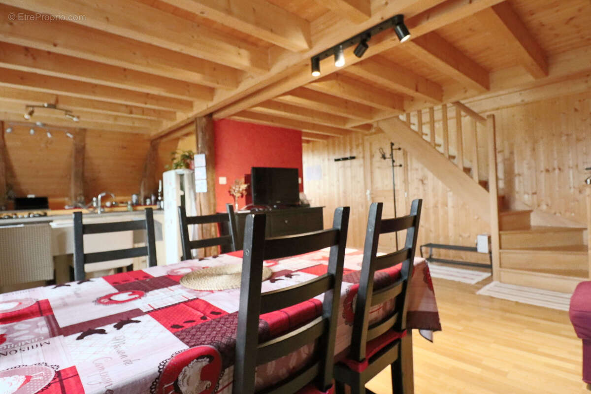 Maison à LARODDE