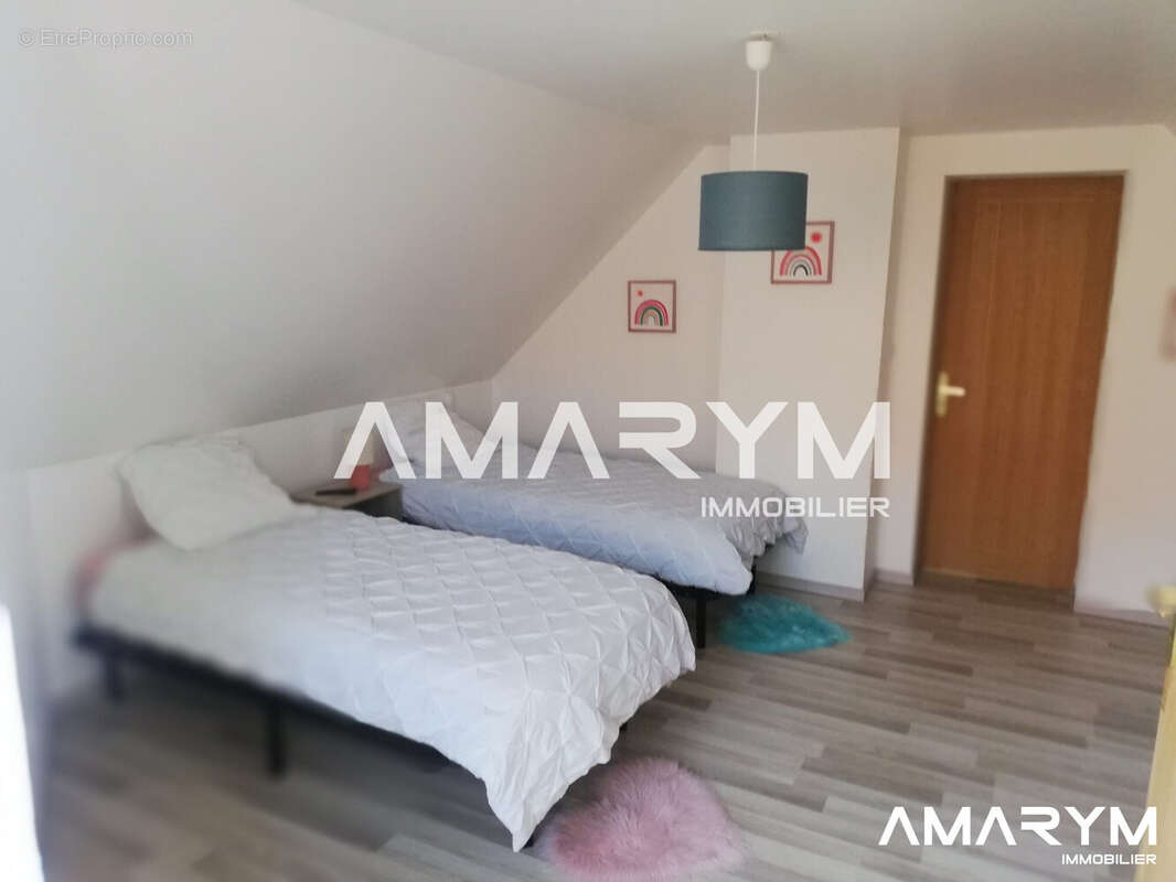 Maison à MARTIN-EGLISE