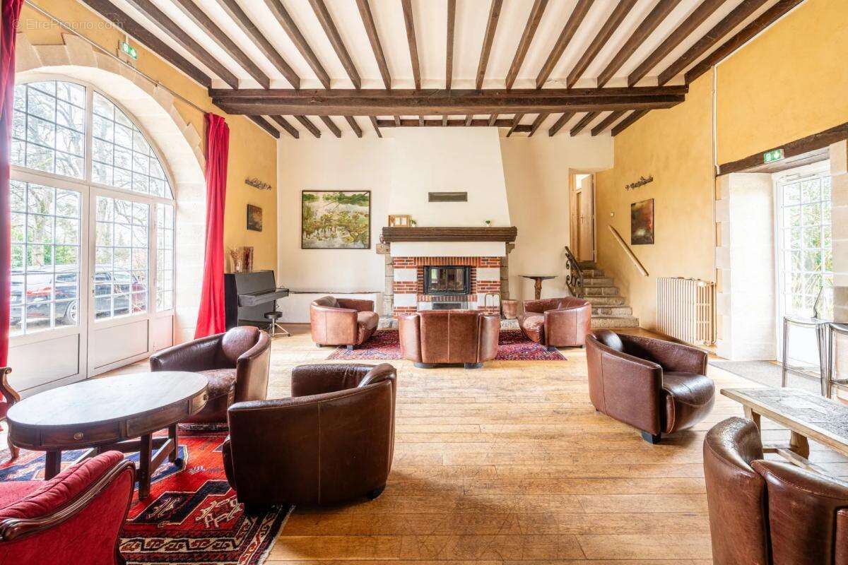 Maison à VITRY-AUX-LOGES