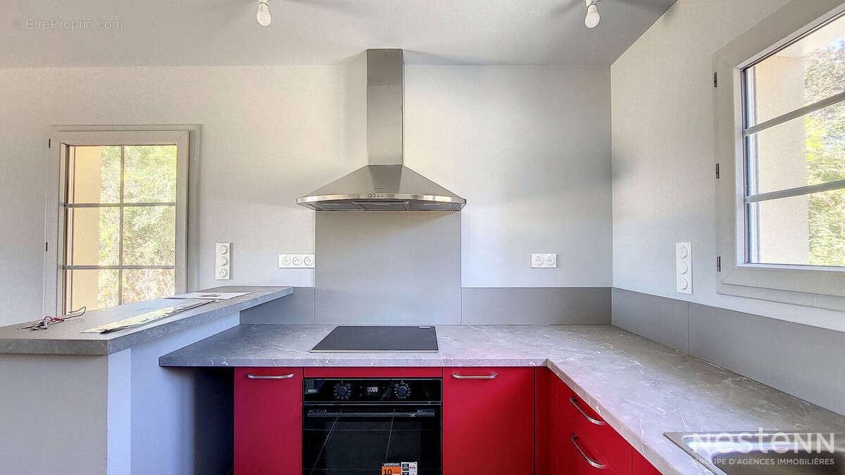 À vendre à Eauze, maison contemporaine de plain-pied construite en 2023, idéalement située à proximité immédiate des commodités  - photo 8