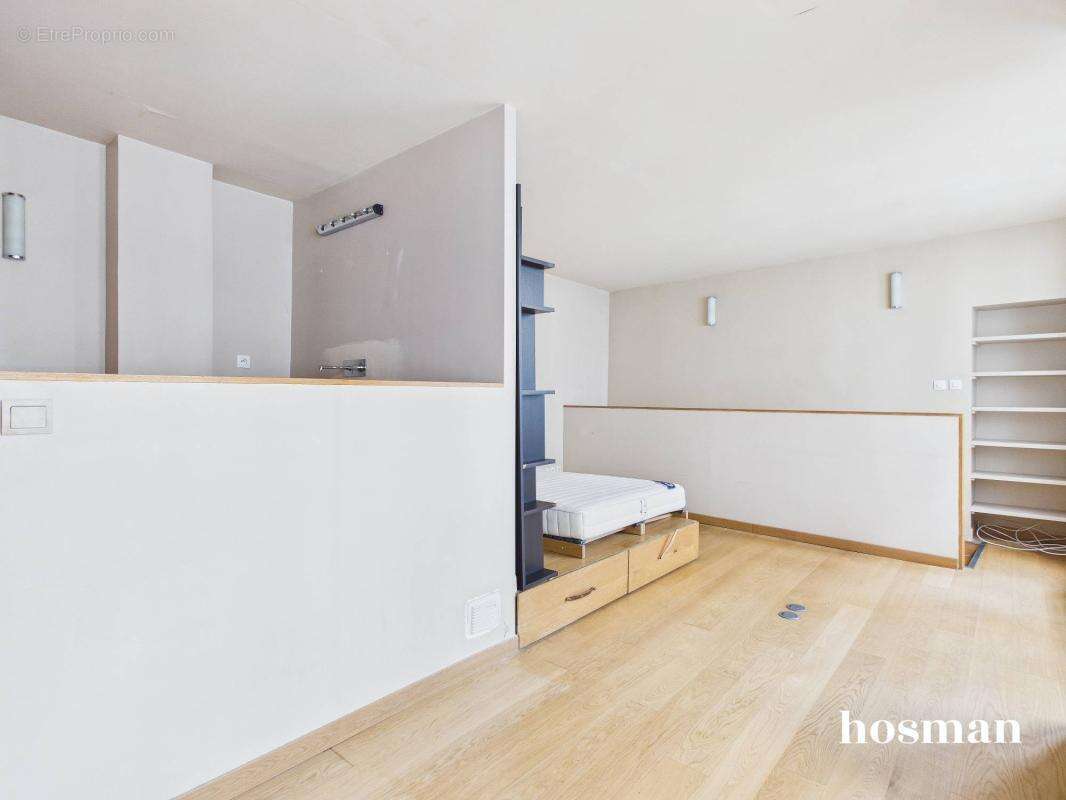 Appartement à PARIS-10E