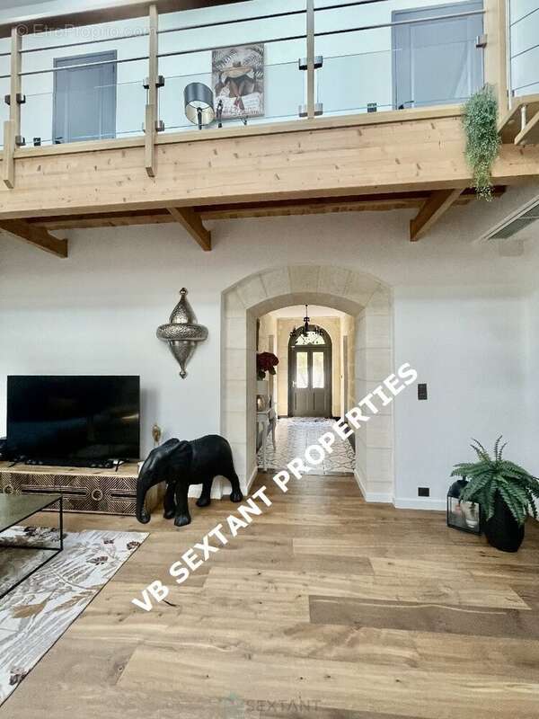 20mn de Bordeaux, maison pierre rénovée avec piscine - photo 6
