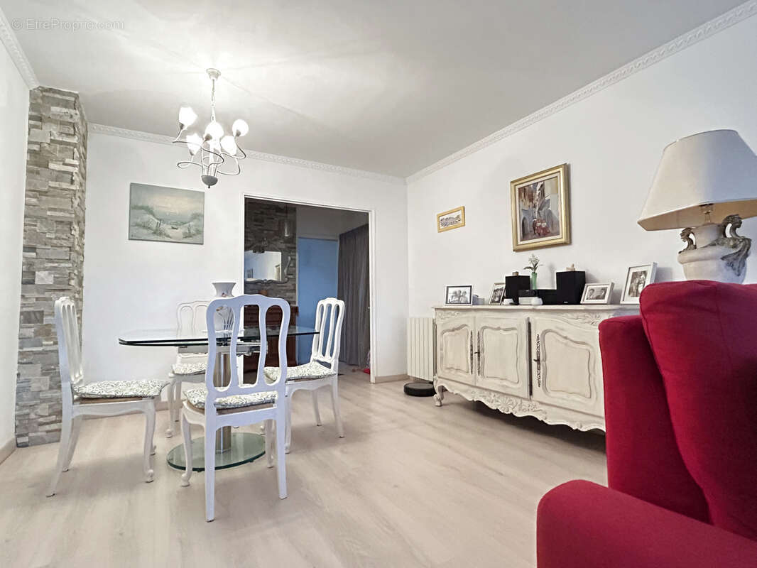 Appartement à OLLIOULES