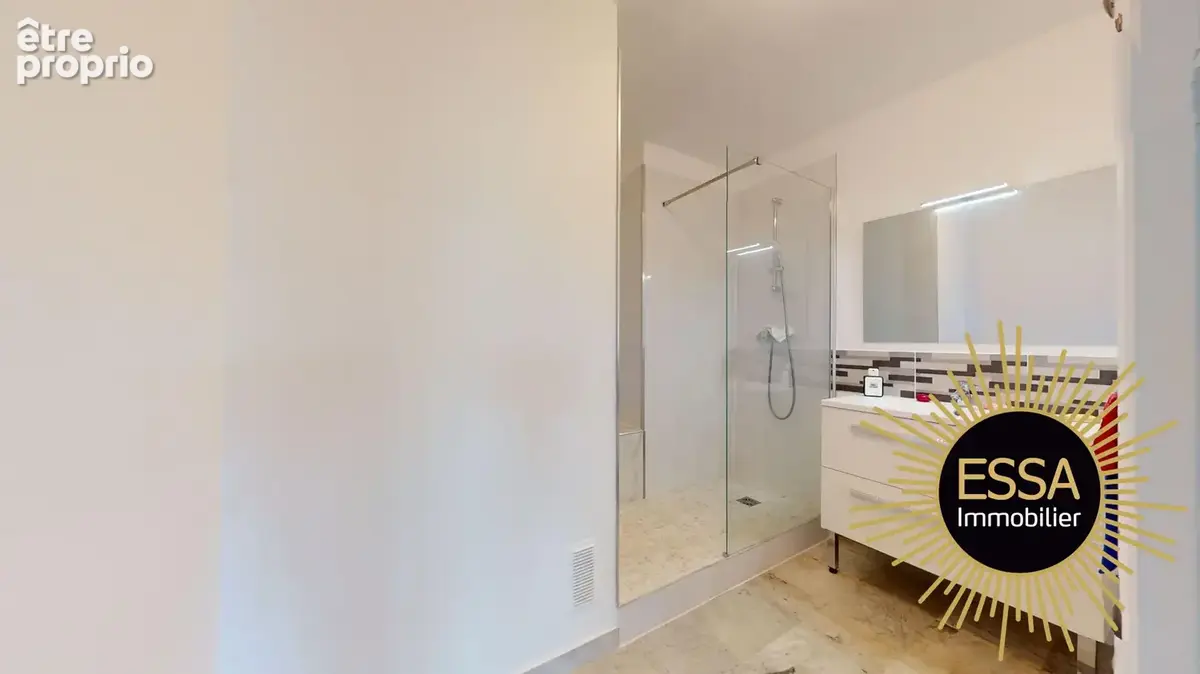 Appartement 5 pièces 112 m² à vendre à Rocquencourt (78150) - photo 5