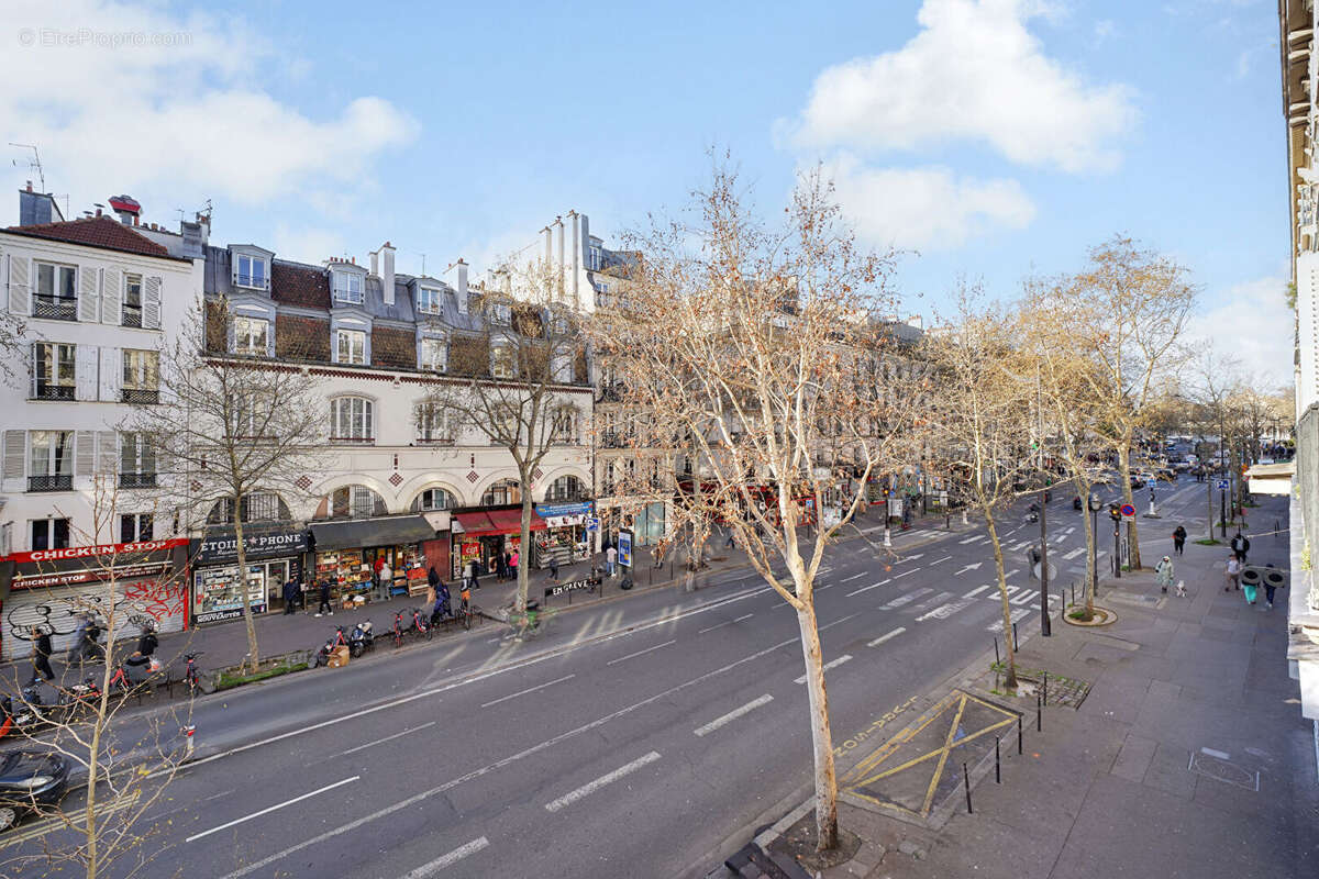 Appartement à PARIS-10E