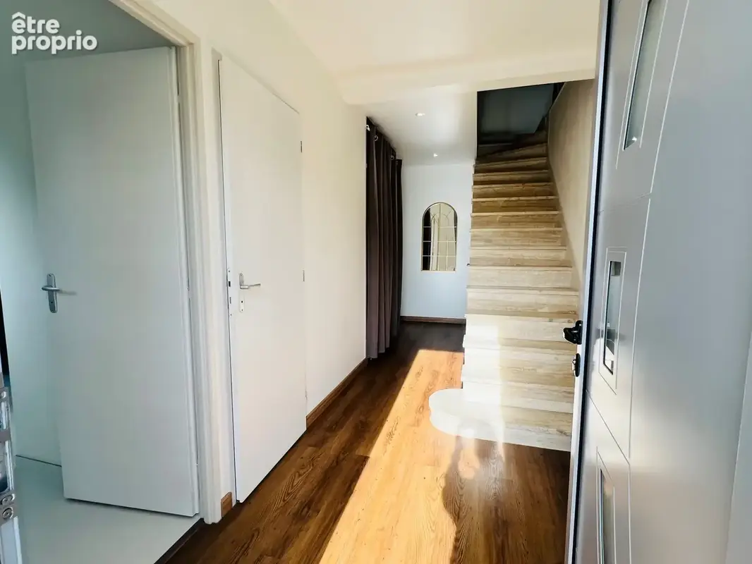 Maison rénovée 5 chambres - parc boisé - 7 min Châtellerault - photo 4