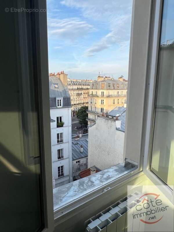Appartement à PARIS-11E