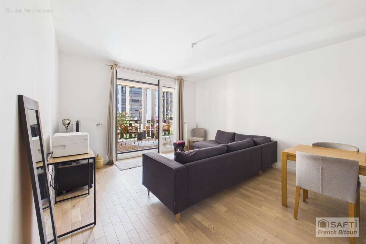 Photo 5 - Appartement à COURBEVOIE