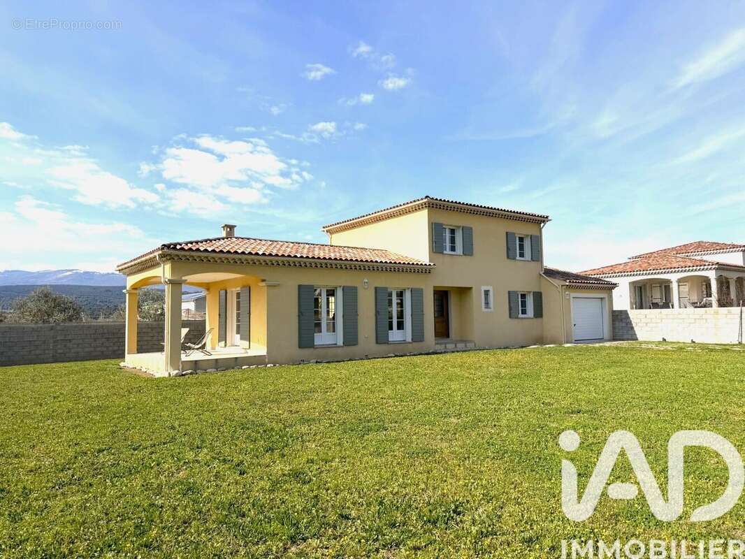 Photo 2 - Maison à LES MEES