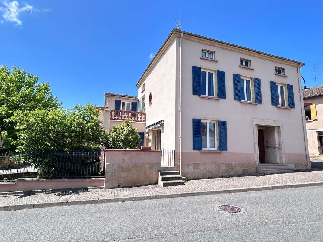Maison à BRIENNON