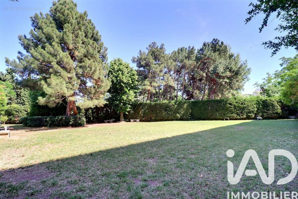 Appartement 79 m² à Marseille-8e  - photo 8