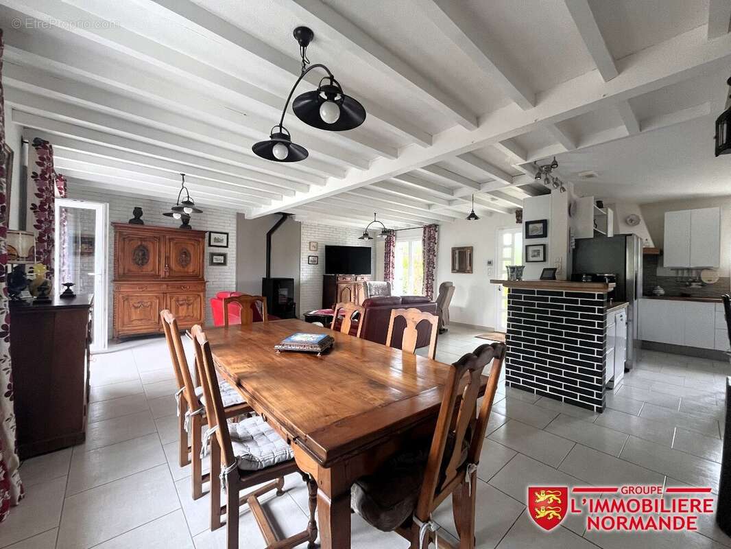 Maison familiale 180m² - 8 pièces - 5 chambres - photo 4