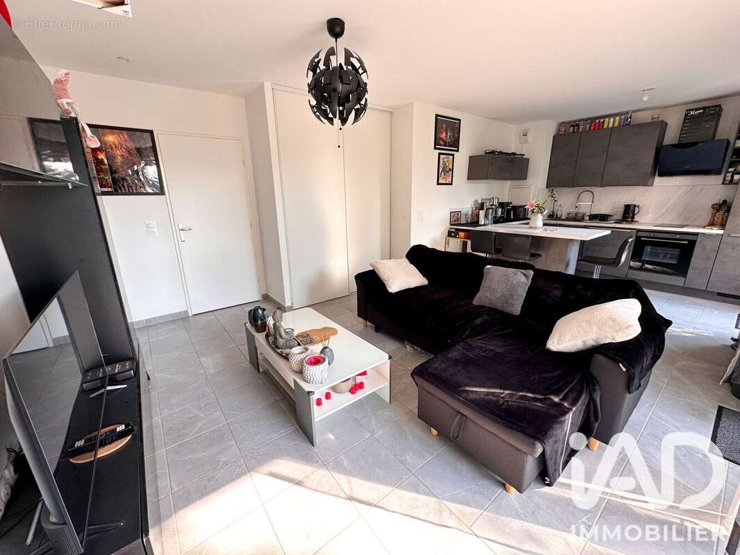 Appartement 53 m² à Saint-Fargeau-Ponthierry  - photo 4