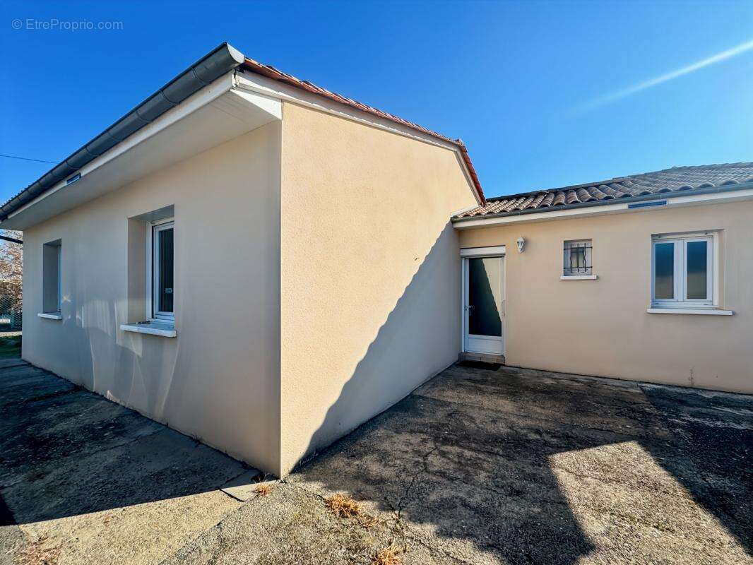 Maison à COULOUNIEIX-CHAMIERS