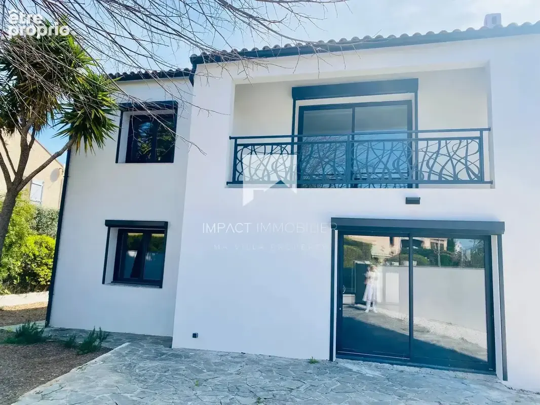 Hyères – olbius-riquier  maison rénovée de 160 m² – 4 chambres – lotissement sécurisé - photo 1