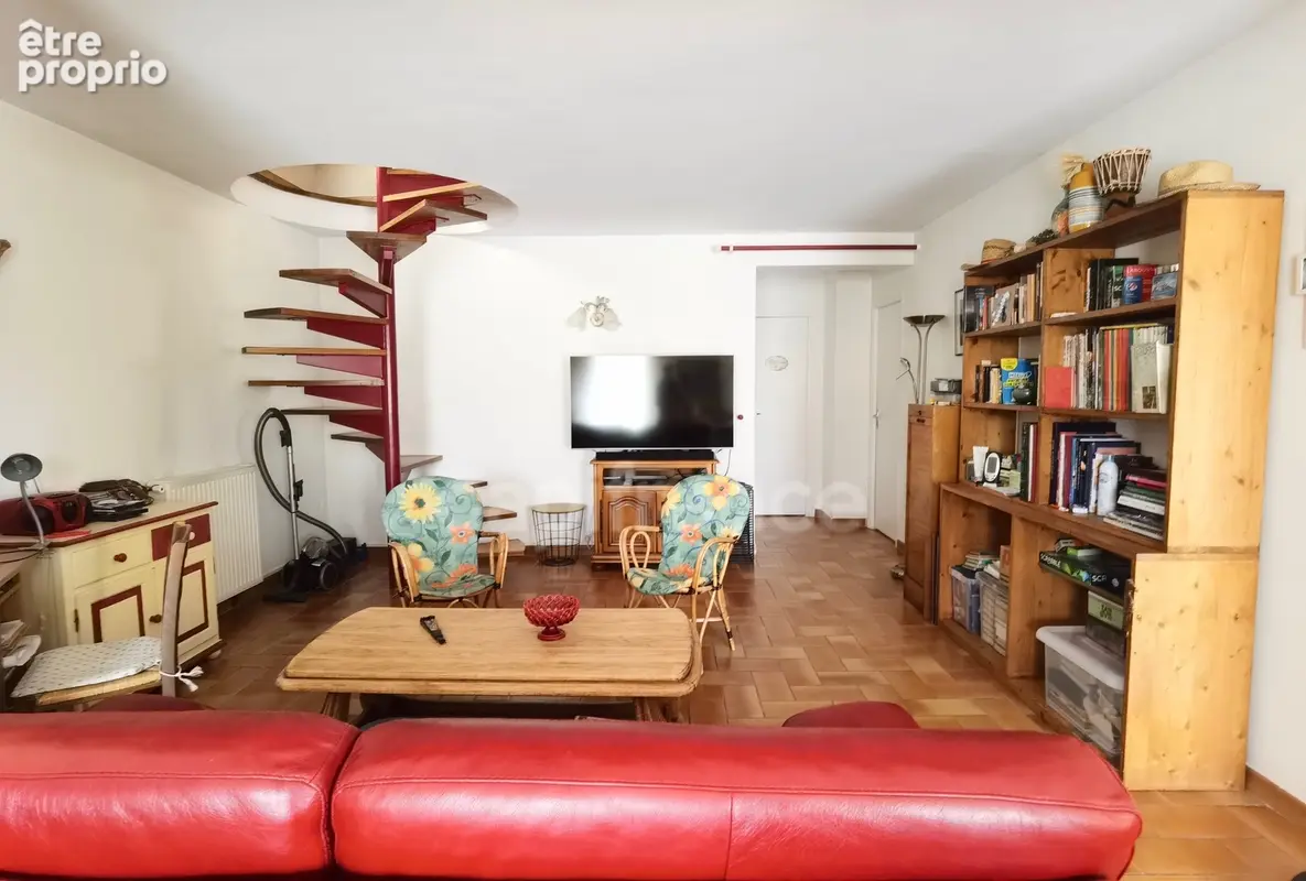 Secteur Uzès, tous commerces, maison familiale de 135 m², 4 chambres, garage, terrain - photo 5