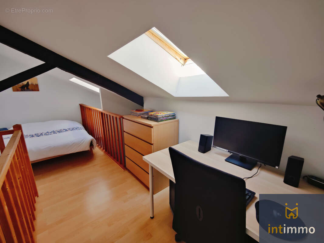 Appartement à BOURGOIN-JALLIEU