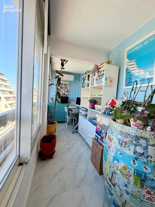 Appartement T2 de 61m2 en étage élevé avec vue dégagée - CENTRE-VILLE LA GRANDE MOTTE - photo 5