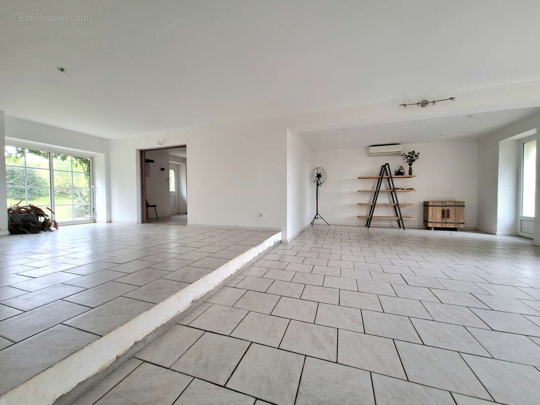 Maison à PUYLAURENS