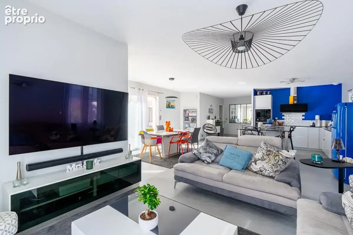 Maison Gorges 5 P . 4 Chs . 121.85 M² . T 883 M² . Garage . Piscine . Terrasses . Abri voiture - photo 6