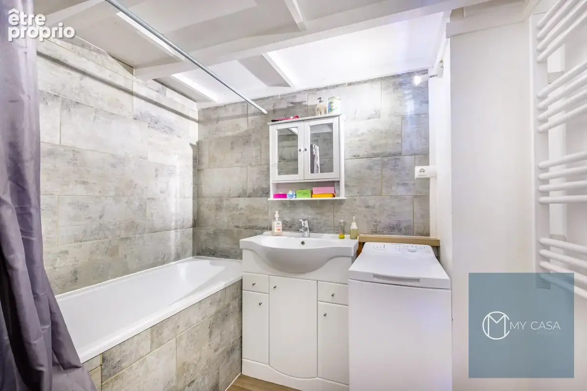 VILLEURBANNE - Lot de 2 studios divisés - 19 et 24 m2 - photo 7