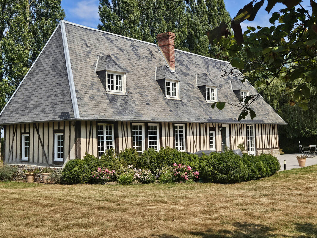 Maison à BERNAY