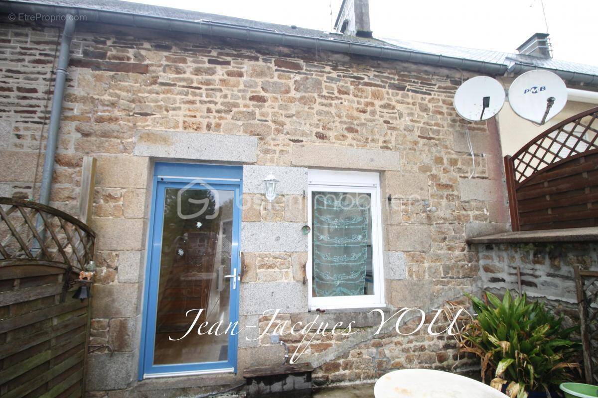 Maison à SAINT-POIS