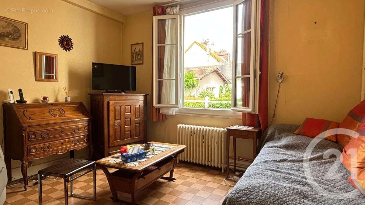 Maison 76 m² à Ezy-Sur-Eure  - photo 5