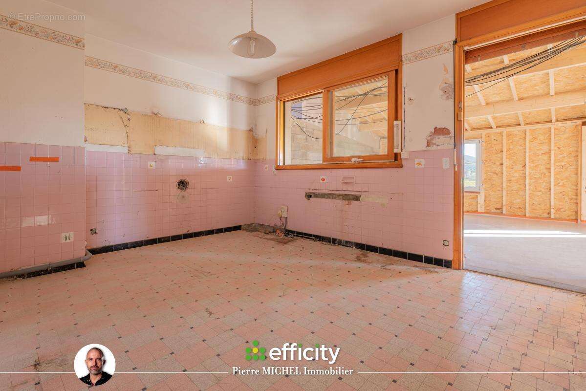 Appartement à MONTROTTIER