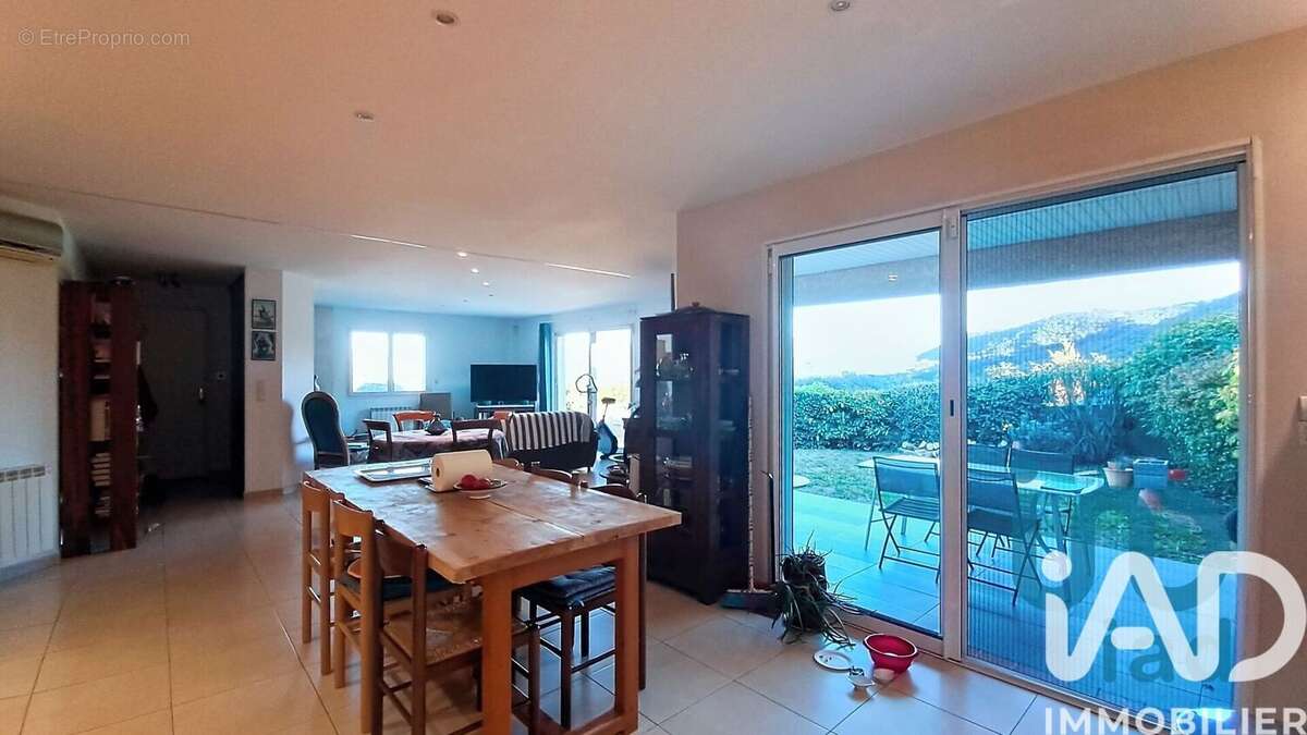 Photo 4 - Maison à CERET