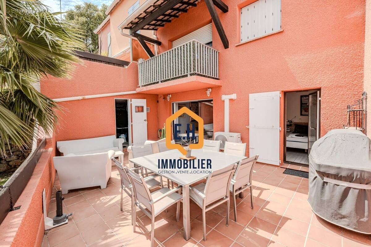 Appartement à CARQUEIRANNE